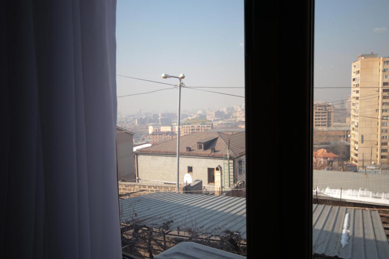 Hillside Guest House Yerevan Exterior photo